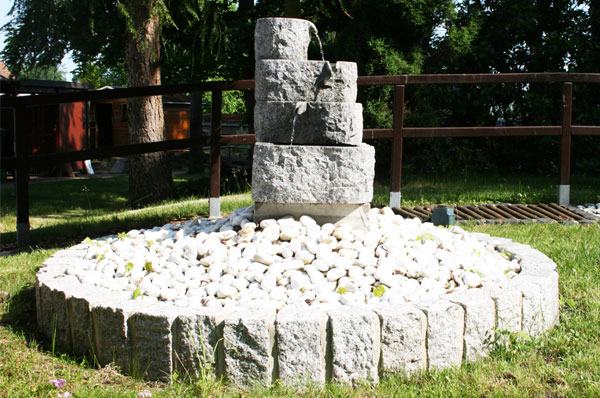 Brunnen im Garten